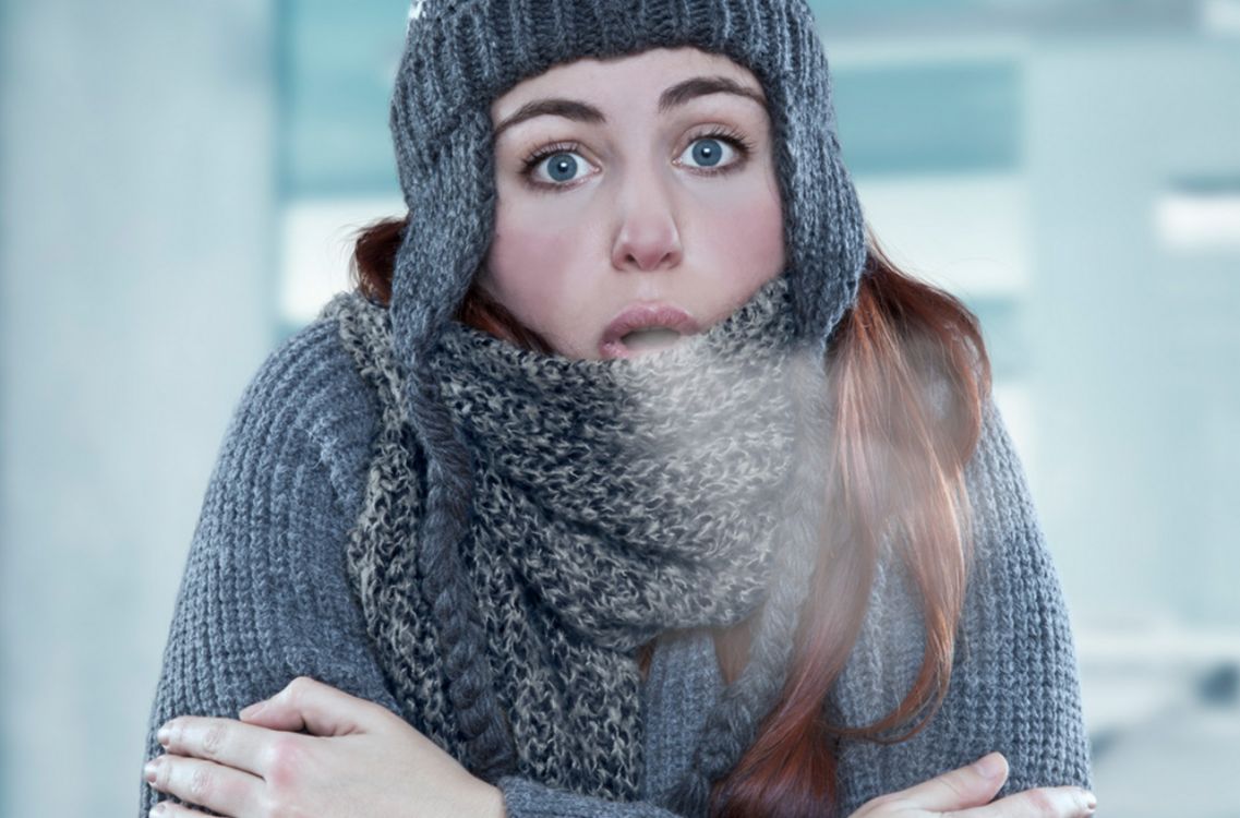 对于特别怕冷的女人,她们早就换上长袖长裤保暖,以防自己感冒